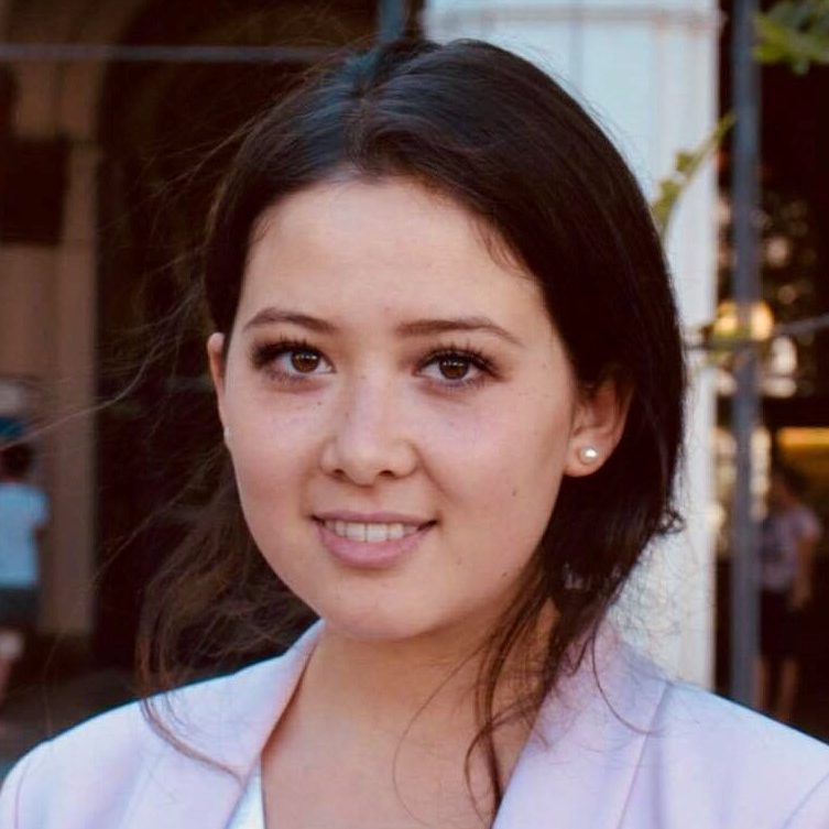 cropped-Svenja-Chen-2018.jpg
